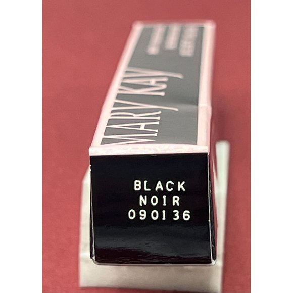 Mary Kay - Eyeliner - Black - Picture 5 of 9